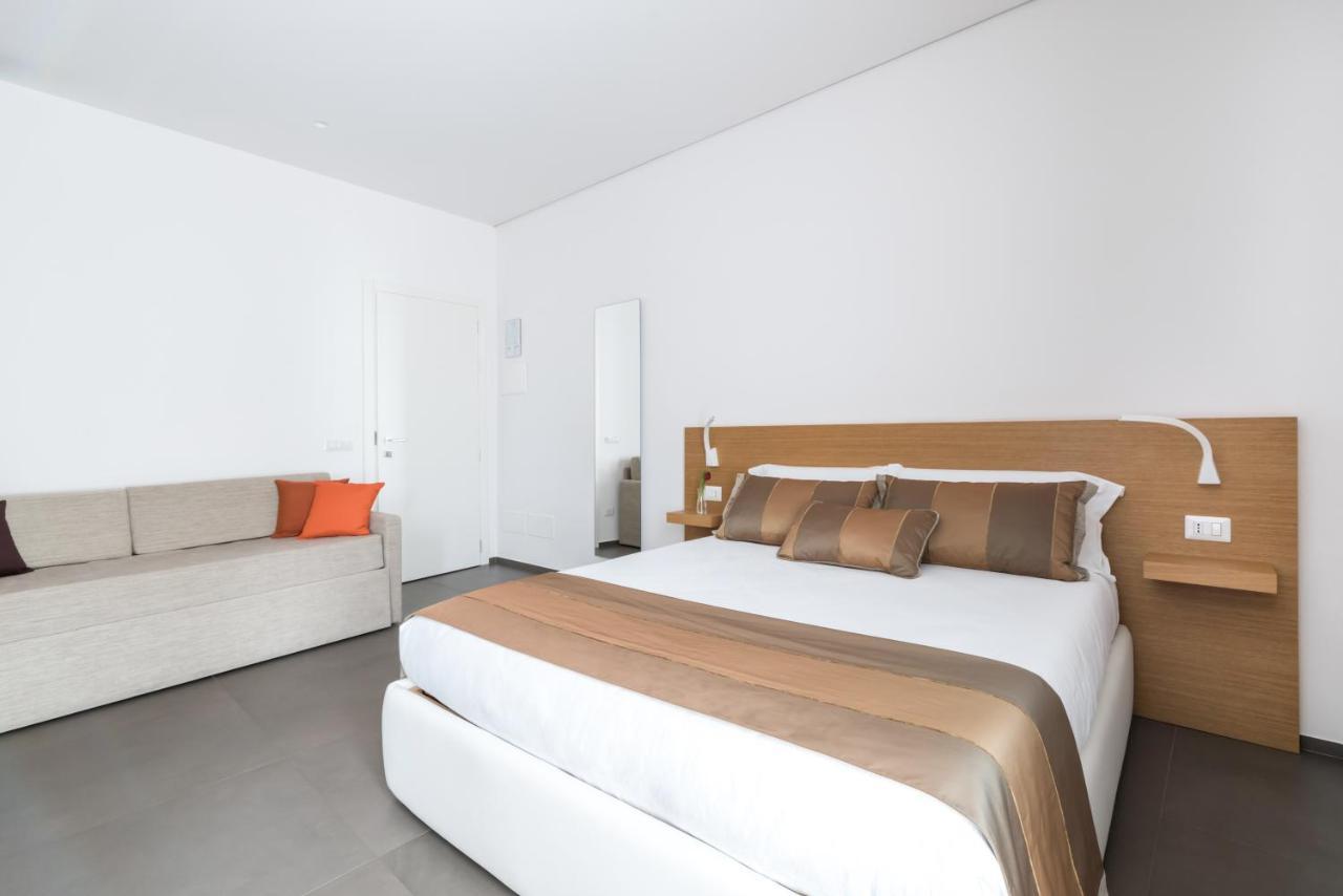 Aura - Iblea 3*