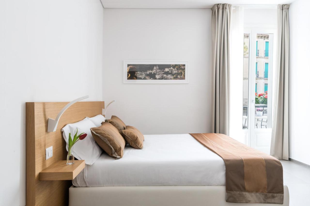 Aura - Iblea Guest house 3*